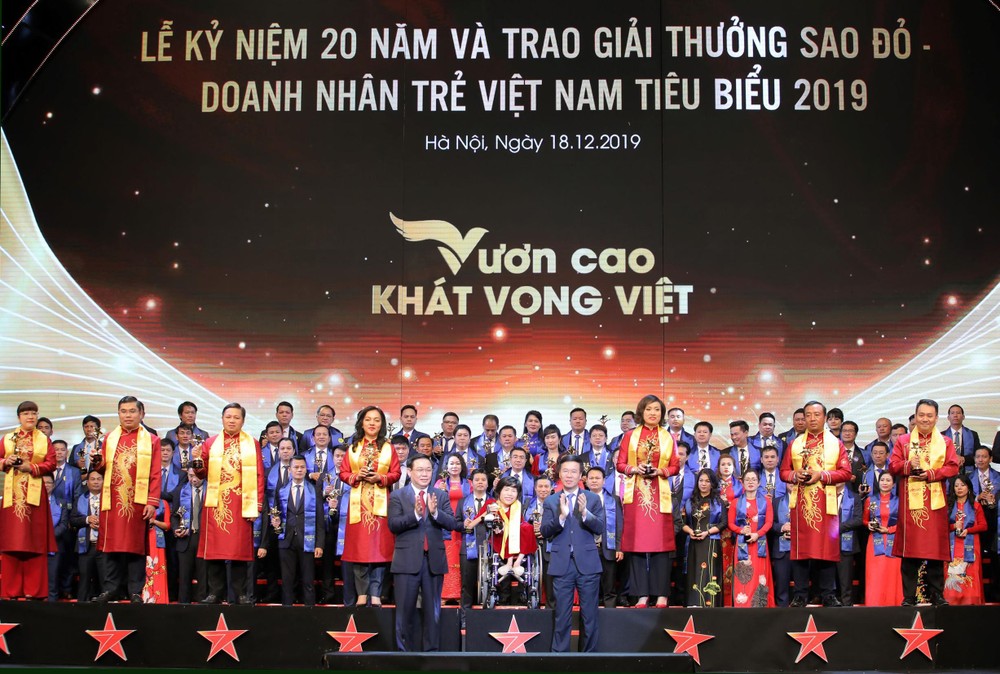 Đăng ký tham gia giải thưởng Sao Đỏ - doanh nhân trẻ Việt Nam tiêu biểu năm 2022