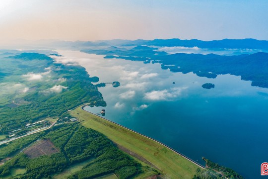 Ảnh đẹp Hồ Kẻ Gỗ
