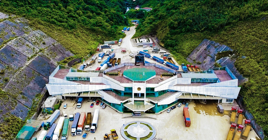 Chấp thuận hai dự án công nghiệp - logistics quan trọng, tạo động lực mới cho phát triển sản xuất và hạ tầng dịch vụ tại các KKT tỉnh Hà Tĩnh