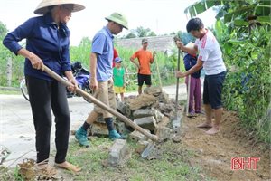 Người dân miền núi Hà Tĩnh nô nức hướng về ngày hội non sông