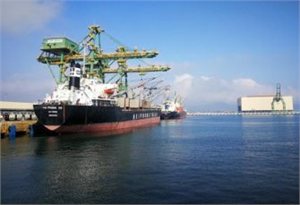 Hà Tĩnh: “Mở cửa, đồng hành” cùng nhà đầu tư