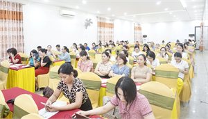 Doanh nghiệp Hà Tĩnh được hướng dẫn sử dụng hóa đơn điện tử và các chính sách pháp luật thuế