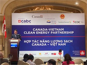 Việt Nam – Canada hợp tác trong phát triển đầu tư năng lượng sạch