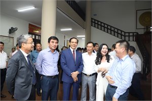 Chủ tịch UBND tỉnh Hà Tĩnh đối thoại, tháo gỡ khó khăn cho doanh nghiệp, nhà đầu tư 